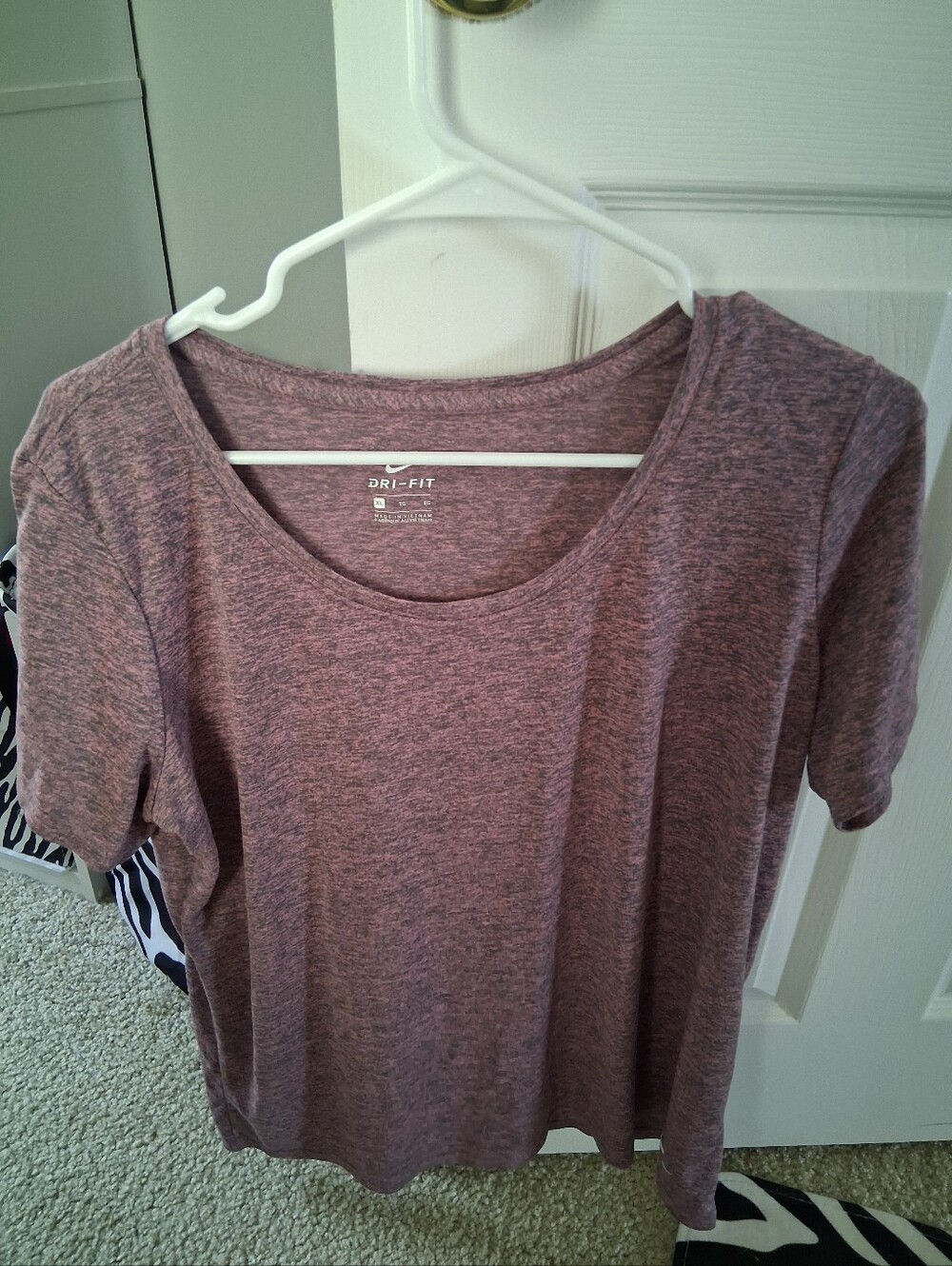 Women's Nike t-shirt